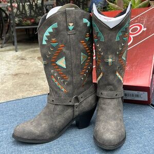 dingo Gray Suede Cowboy Boots with Turquoise & Orange Embroidery